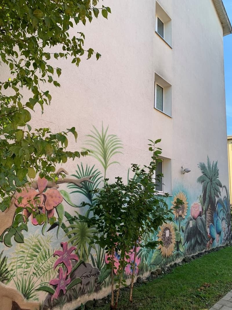Aussenansicht_Graffiti.jpg