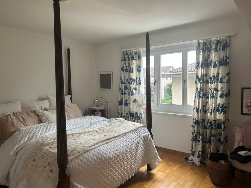 Einblick_ins_Schlafzimmer.jpg