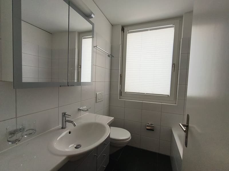 Badezimmer mit Badewanne