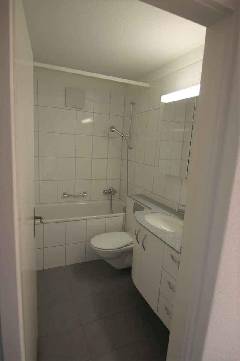 2508_01_1022_Badezimmer_02.JPG