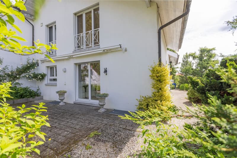 Maison unifamiliale dépendante de 5,5 pièces au-dessus de la mer de brouillard (5)