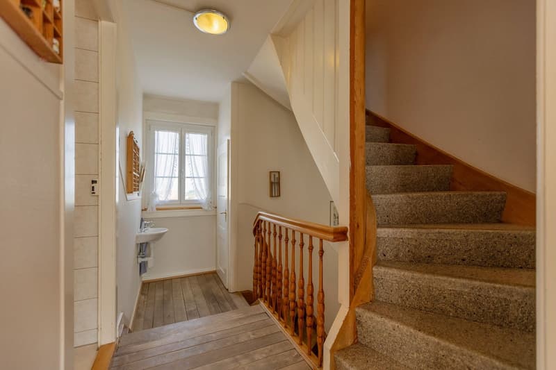 4.5-Zimmer Reiheneinfamilienhaus an idealer und ruhiger Lage (13)