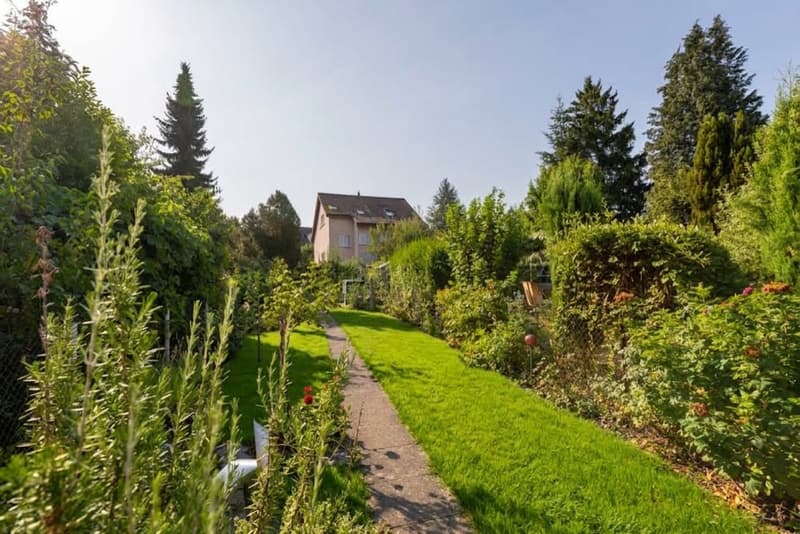 4.5-Zimmer Reiheneinfamilienhaus an idealer und ruhiger Lage (2)