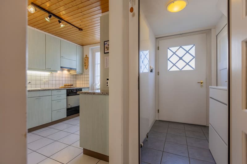 4.5-Zimmer Reiheneinfamilienhaus an idealer und ruhiger Lage (11)