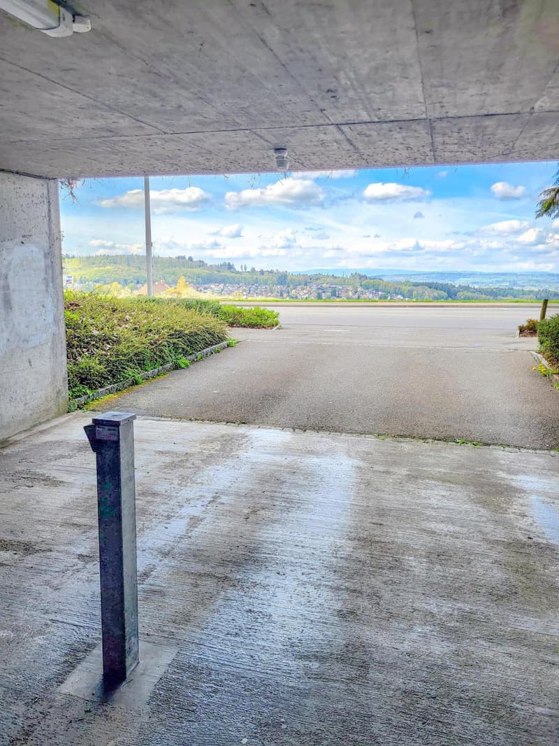 Parking space in Spiegel (2)