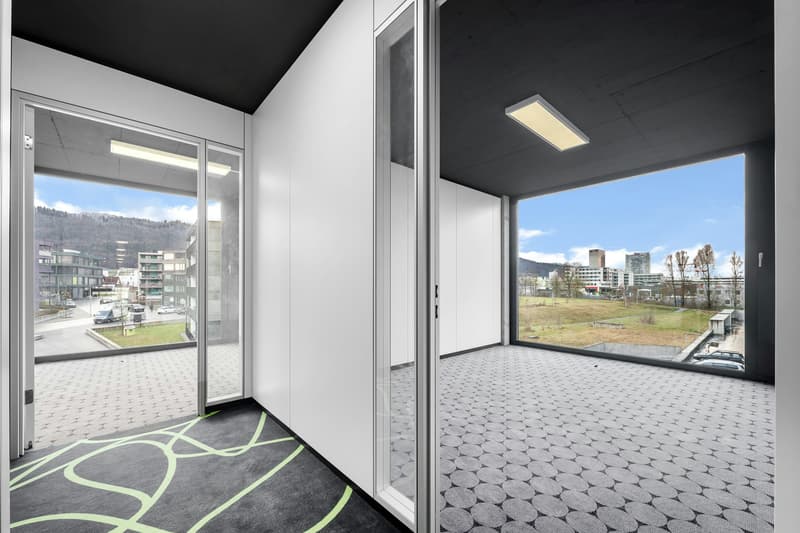 Modern office/practice spaces in a central location (2)