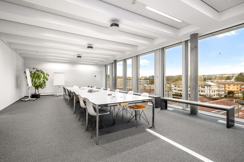 Swiss Re Campus - Premium-Büro am BHF Sood Oberleimbach (11)