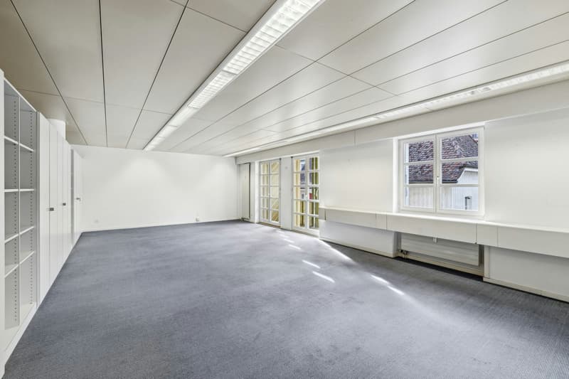 Wo Laufen lebt - Ihr Büro mitten im Stedtli! (8)