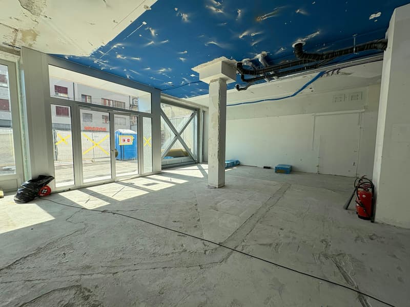 Goldene Ecke-Gewerbe- Ladenfläche an Top Lage im St. Johann (9)