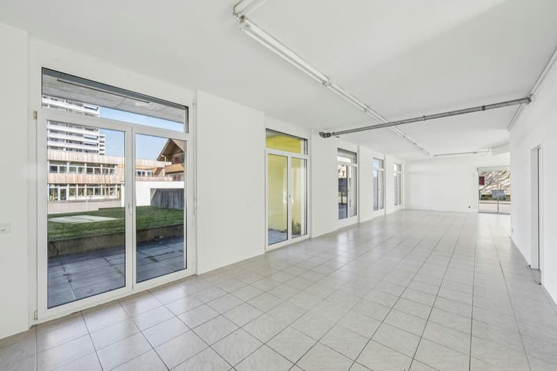 Visiblement réussi : Votre espace commercial dans un emplacement de premier plan à Pratteln (7)