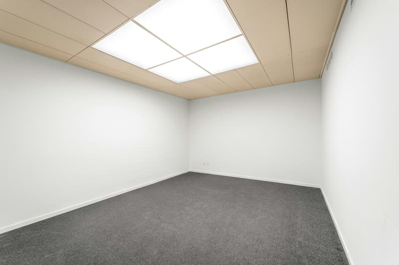 Neue Büro-/Praxisfläche mit ca. 100 m² im 1. OG - mitten im Stedtli von Laufen (8)