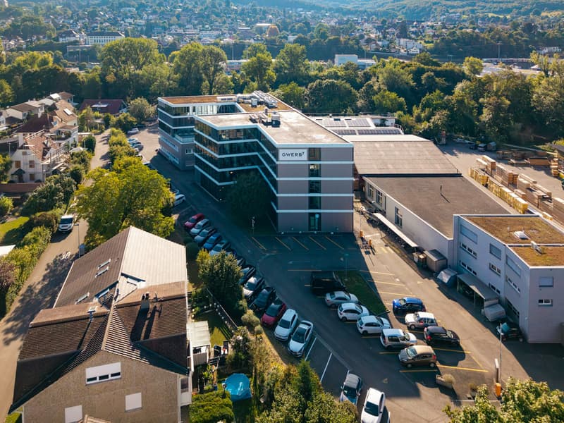 GWERB7 - 346m2 Attraktive Bürofläche mit Showroom und Lounge Eingang in Aesch! (10)