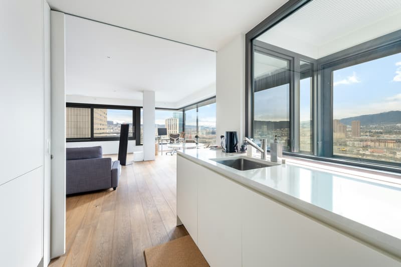 Skyline Living über Zürich - Wohnen im 18. Obergeschoss (6)