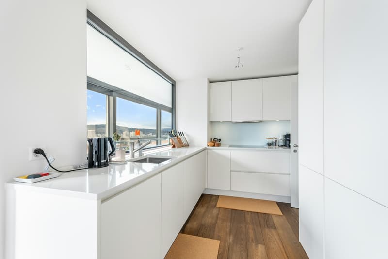 Skyline Living über Zürich - Wohnen im 18. Obergeschoss (7)