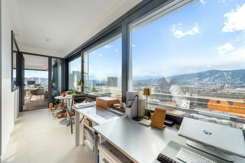 Skyline Living über Zürich - Wohnen im 18. Obergeschoss (11)