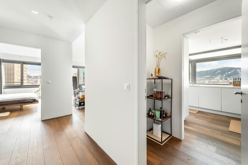 Skyline Living über Zürich - Wohnen im 18. Obergeschoss (4)