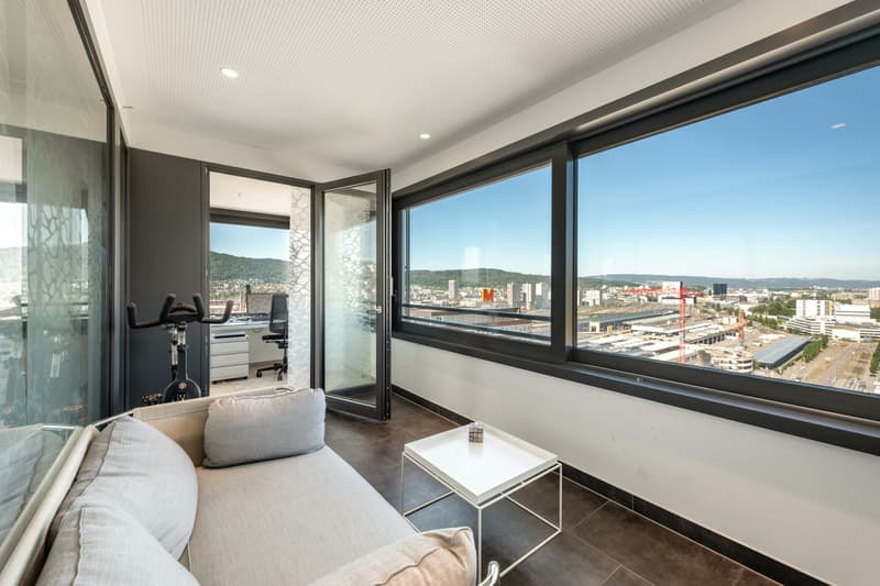Hoch über Zürich - Exklusives Wohnen im 19. Obergeschoss (11)