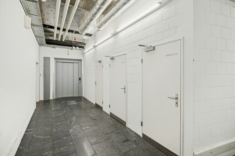 Lift / Toilettenanlage