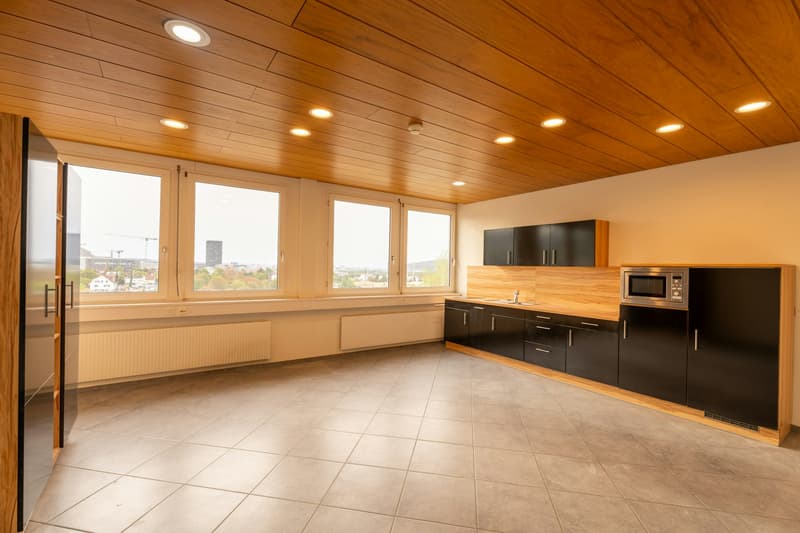 TOP BÜRO- UND GEWERBEFLÄCHE MIT ATRIUM UND AUSSICHT IN PRATTELN (5)