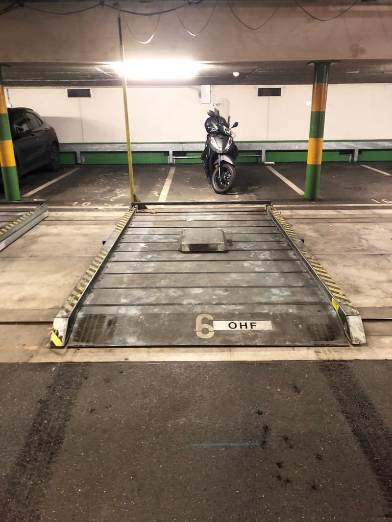 Place de parking à Zurich (2)