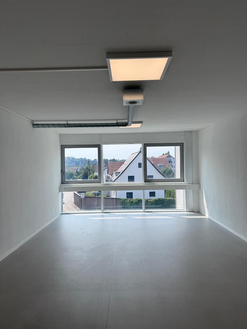 Modern, flexible office space in the heart of the action (3)