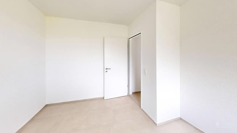 Totally renovated apartment, modern and bright (4)