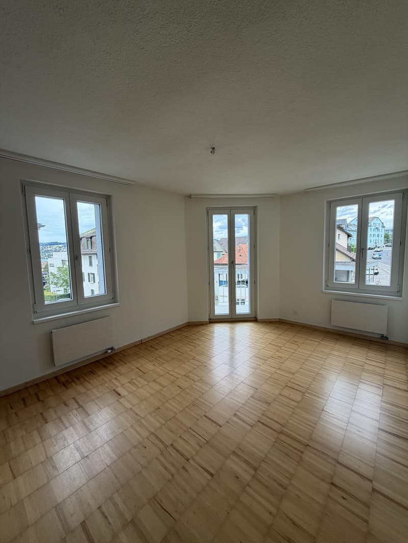 Appartement central de 4,5 pièces à Horgen (2)