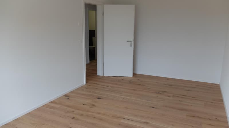 Helle 4.5-Zimmerwohnung an ruhiger Lage in Gals (5)