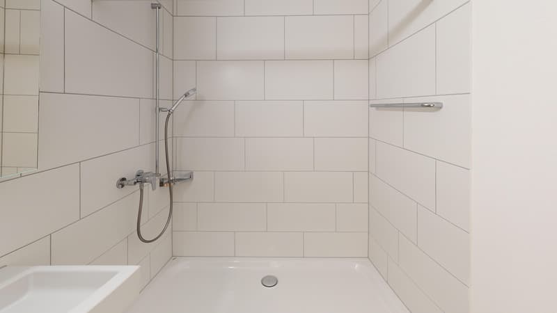 Wohlfühlen auf 2.5 Zimmer  modern wohnen in Bülach (5)
