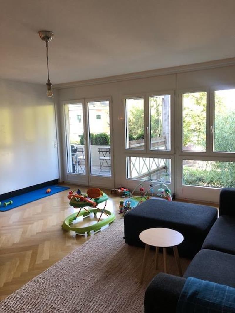 3.5-Zimmerwohnung mit Seeblick (3)