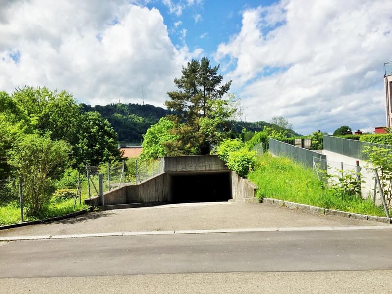 Bereit für die Motorradsaison 2026? Wir haben den perfekten Motorradabstellplatz für Sie! (1)