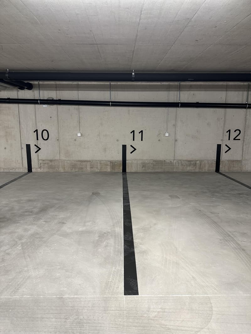Tiefgaragenparkplatz in Bassersdorf (3)