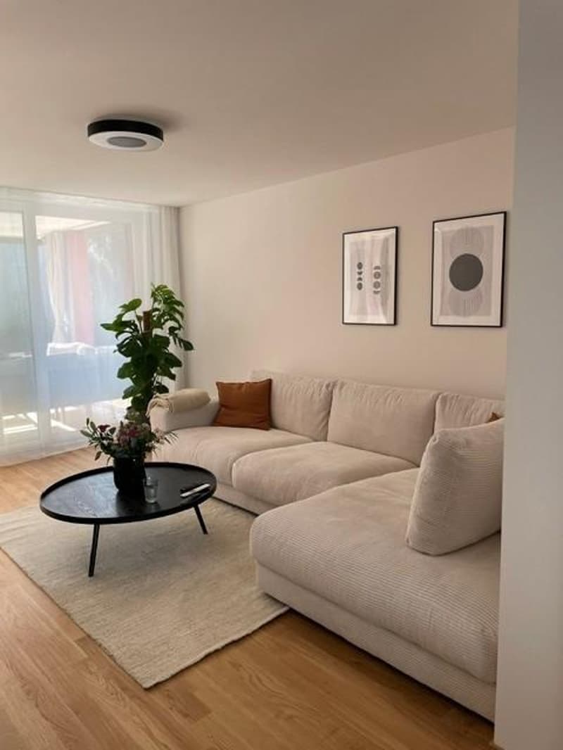 Eleganz trifft Funktionalität: Neubau 3.5-Zimmerwohnung in Bülach (4)