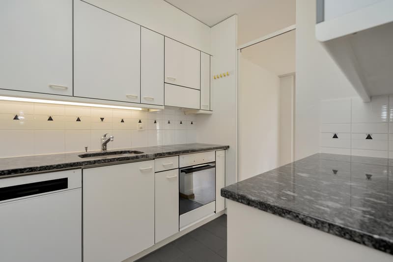 Charmante Maisonettewohnung an zentraler Lage in Bern (3)