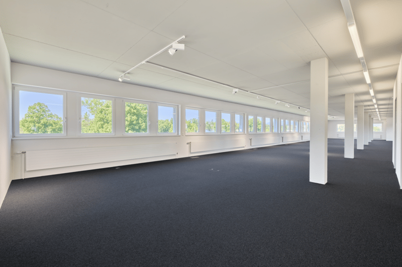 Espaces de bureau et commerciaux modernes - Prêt à emménager ! (8)