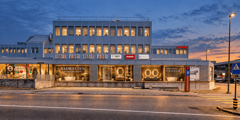 Mieten Sie Ihr Werbe-Schaufenster in Oberwil! (4)