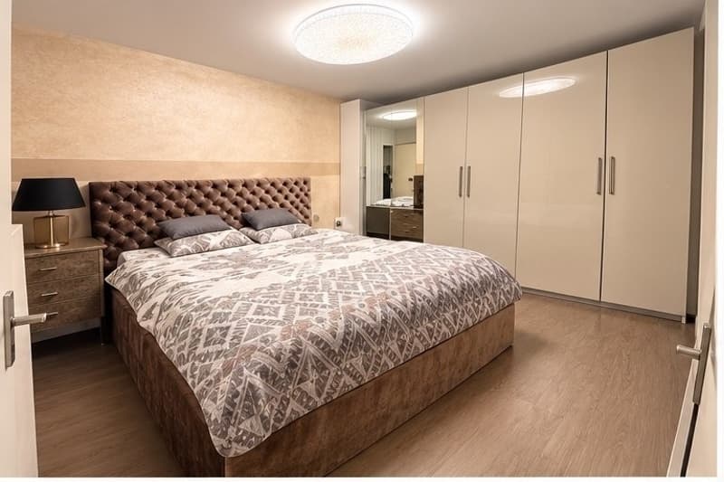 Schlafzimmer.jpg