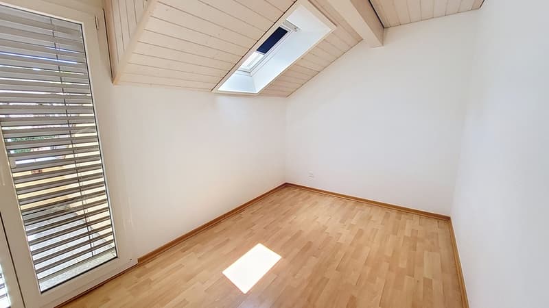 Apartment 3.5 rooms of 119 m2 with balcony in Chabrey / VD (12)