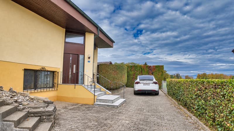 Extérieur - entrée