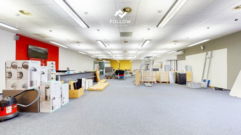 Espace commercial polyvalent au centre de Lengnau - avec concept de salle flexible (3)