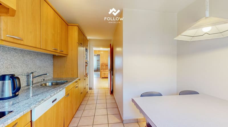 Versatile one- or multi-family house with building land reserve (22)