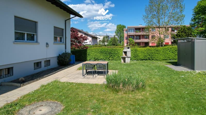 Apartment with lake view and private garden (20)