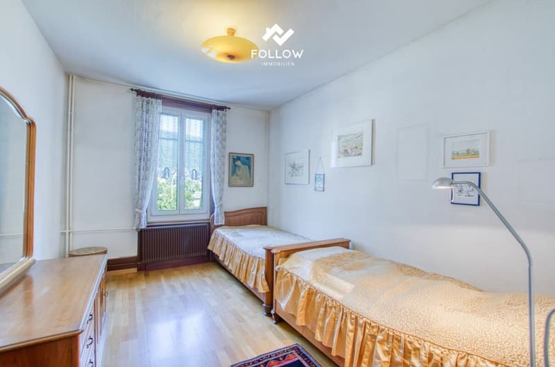 Family Home or Investment Opportunity: Charm and Plenty of Space for Your Visions (21)