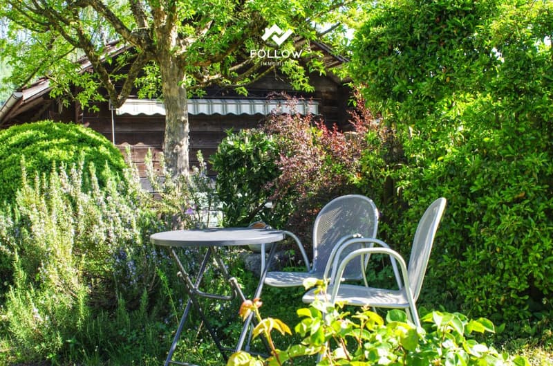 Family Home or Investment Opportunity: Charm and Plenty of Space for Your Visions (7)