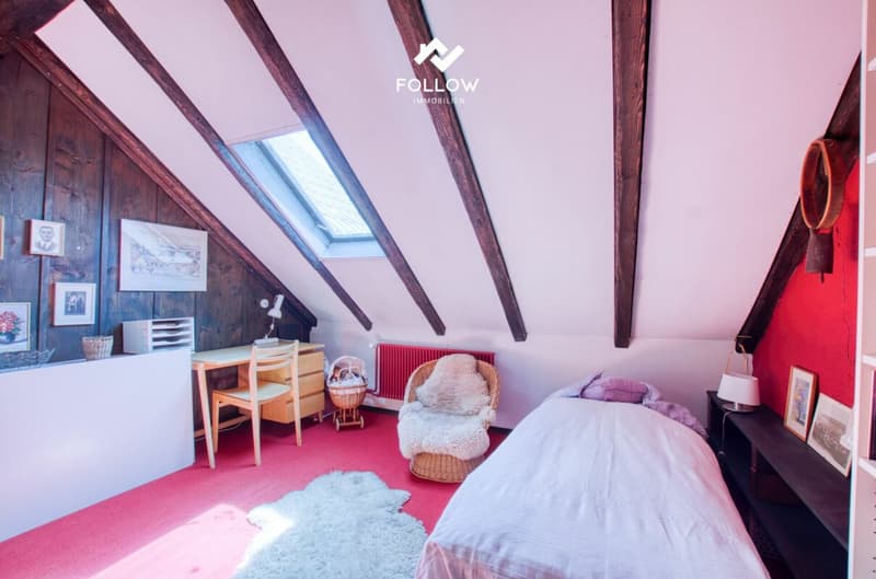 Family Home or Investment Opportunity: Charm and Plenty of Space for Your Visions (29)