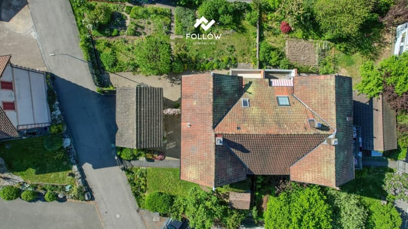 Family Home or Investment Opportunity: Charm and Plenty of Space for Your Visions (25)