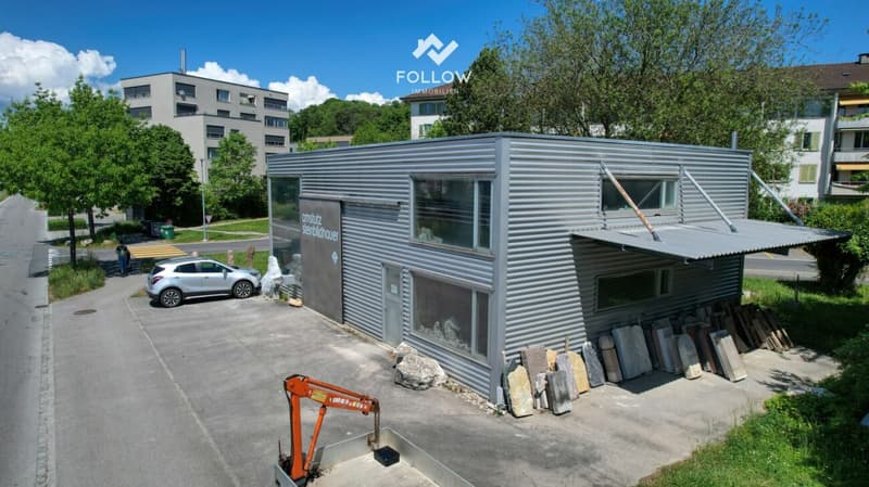 Your new company location: Compact and bright commercial hall with office (2)