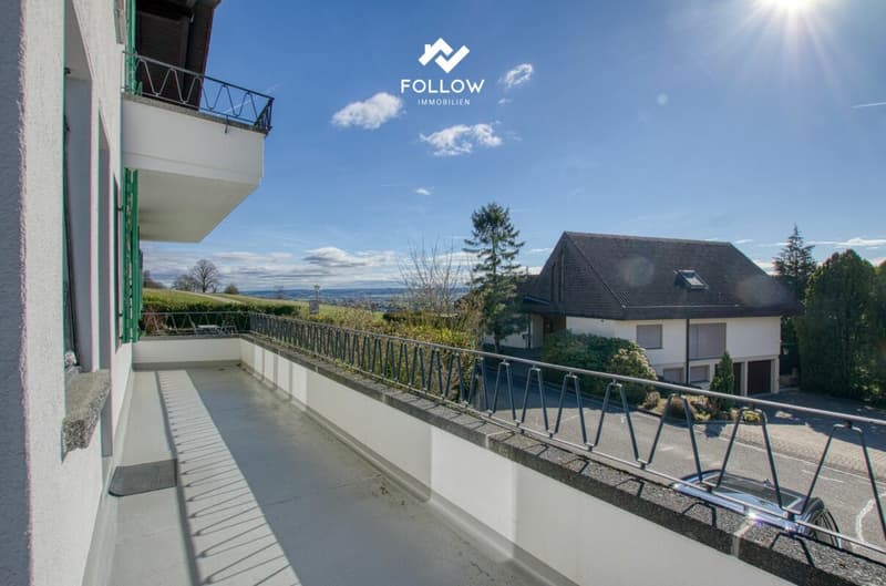 Living with a wide view, two-family house in a prime hillside location (22)