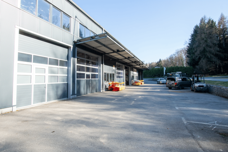 Halle artisanale avec fort potentiel - flexible, bien située et polyvalente. (4)