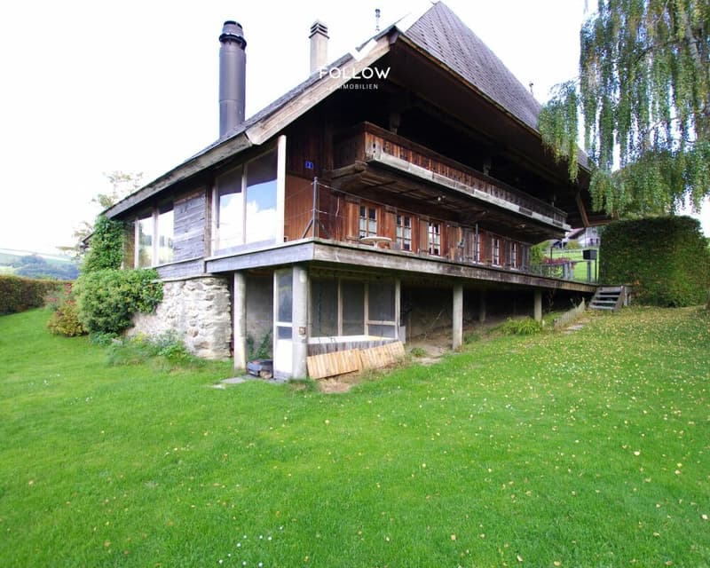 Renovated farmhouse with charm and far-reaching views in a quiet location (1)